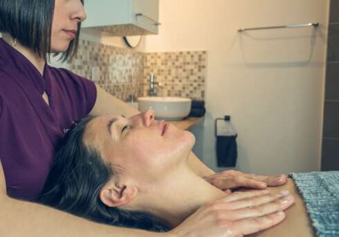 Soin bien-être MODELAGE CUIR CHEVELU EN DUO